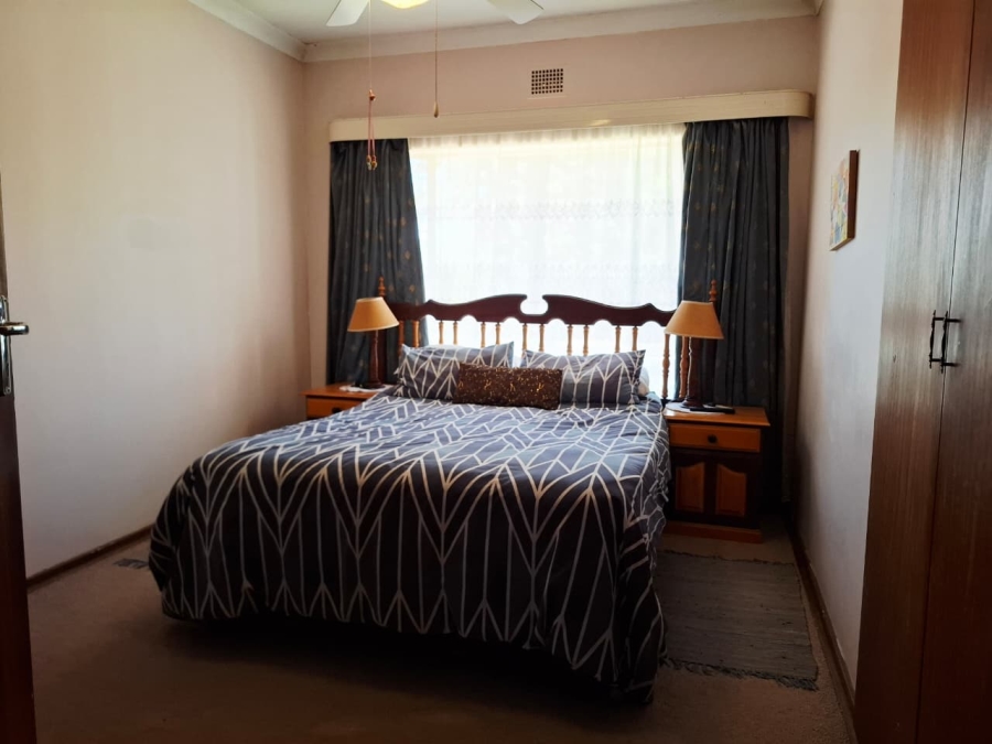 4 Bedroom Property for Sale in Generaal De Wet Free State